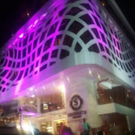 Hotel Siddharth Premiere Chandrapur Eksteriør bilde