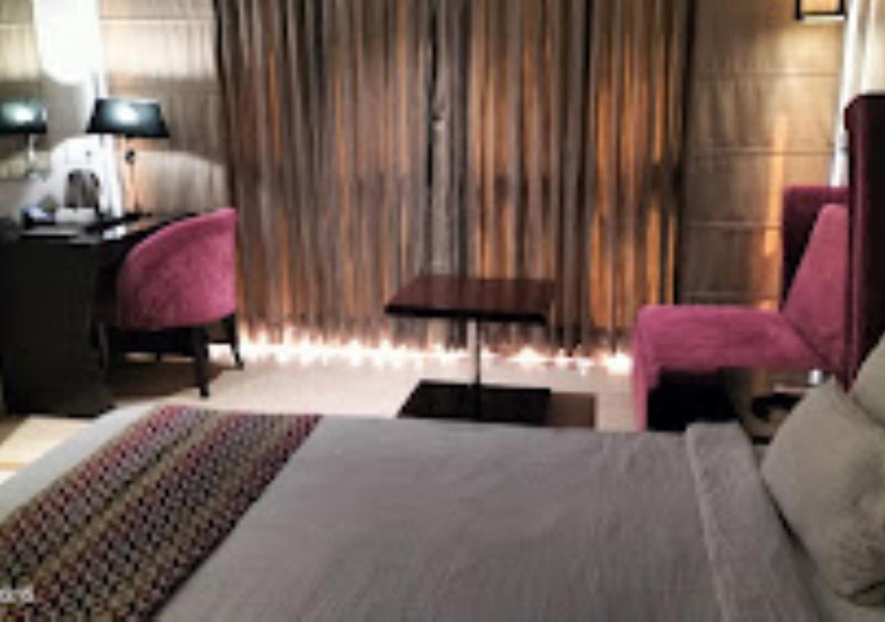 Hotel Siddharth Premiere Chandrapur Eksteriør bilde